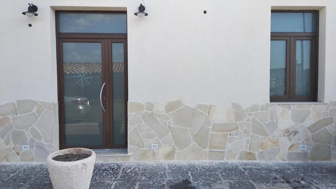 B&B Vecchia Darsena เอากุสตา ภายนอก รูปภาพ